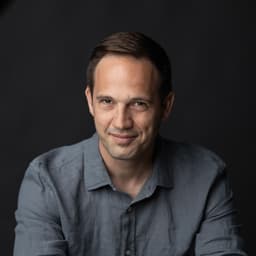 George Parapanissios Profile Picture